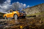 Nissan NP300 Navara Double Cab 2016 года (UK)